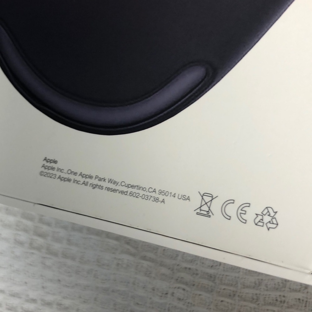 Apple Max Headphones Headphones - Picture 8 of 8